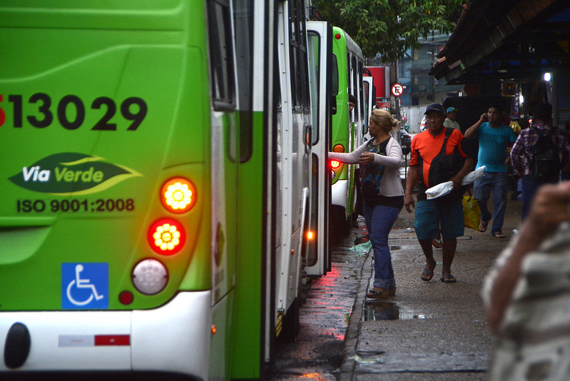 via verde ônibus