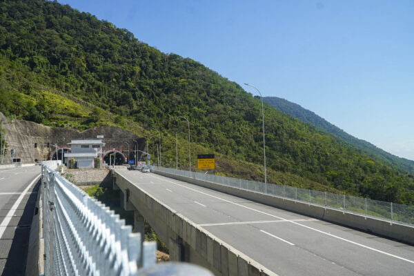 Contorno Sul da Rodovia dos Tamoios