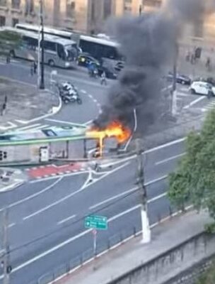 ônibus eletra praça joão