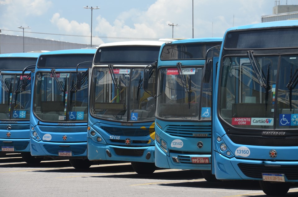 ônibus transcol